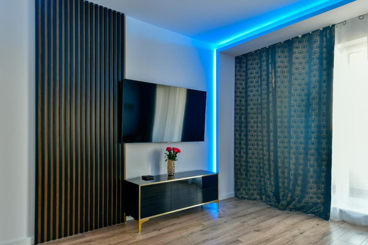 Apartament32 Golden Vip -Duze Miejsce Postojowe- Όλστυν Εξωτερικό φωτογραφία